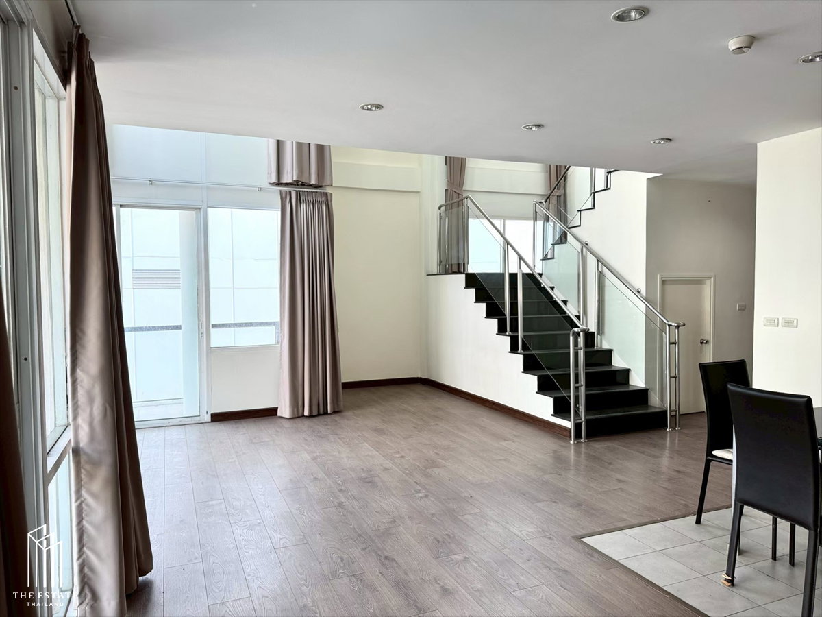 รูป Condo for Sale The Muse Sukhumvit ห้อง Duplex ขนาดใหญ่ 3 ห้องนอน ระเบียงกว้าง ใกล้ BTS @13.34 Baht - รูปที่ 16/16