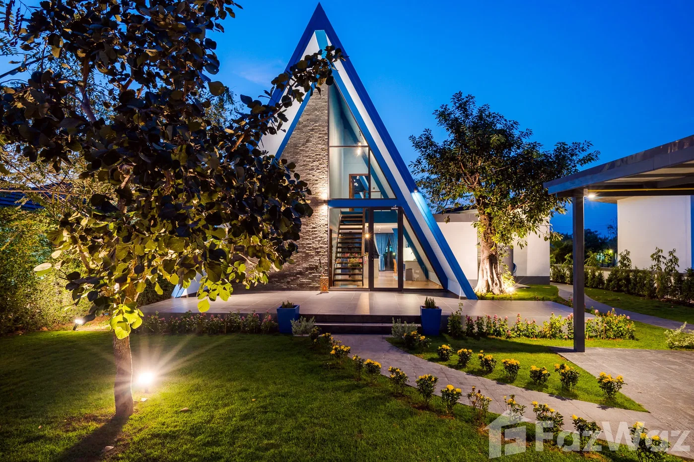 picture Lakeside Pool Villa in Unique Boutique Development 6204321 - 8/30