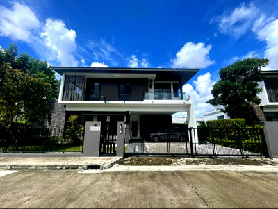 Houses for rent : Mantana Bangna Km.7 Megabangna