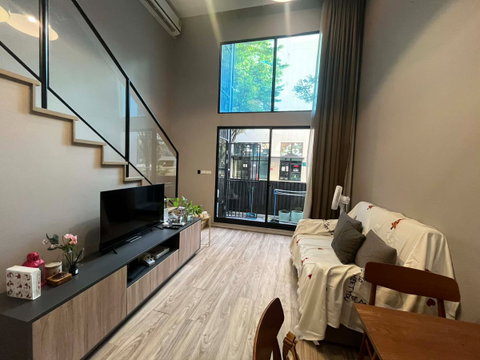 Duplex Room Condo at Sathorn from RENT Low Rise 