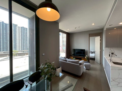 The Esse at Singha Complex 48sq.m. 🔥🔥🔥 38,000บาท 🔥🔥🔥ราคาพิเศษ