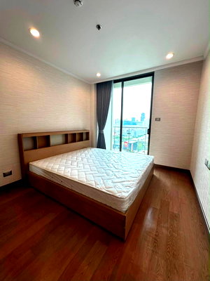 Condos for rent : P-126281 Luxury Condo in Sukhumvit 39 Supalai Oriental Sukhumvit 39 Spacious Unit Near MRT! l Line Id: @easycondoplus l 099-229-6397