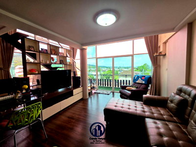 Condos for sale : For sale: The Attribute Condo, Phase 3, 5th floor, Duplex unit, 75.71 sq.m. Selling price: 3.6 million baht. Ready to move in.
