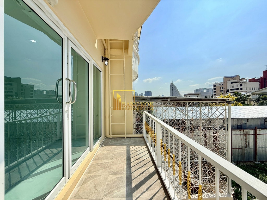 รูป Yenakart Residence | Renovated 5 Bedroom Townhouse For Rent - BR28337SH - รูปที่ 34/57