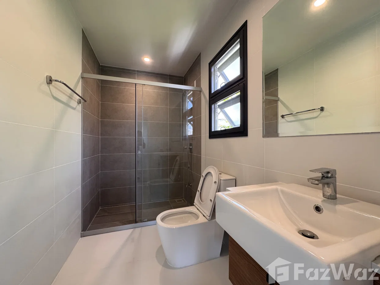 picture 4-Bedroom House for Rent 6216672 - 37/55