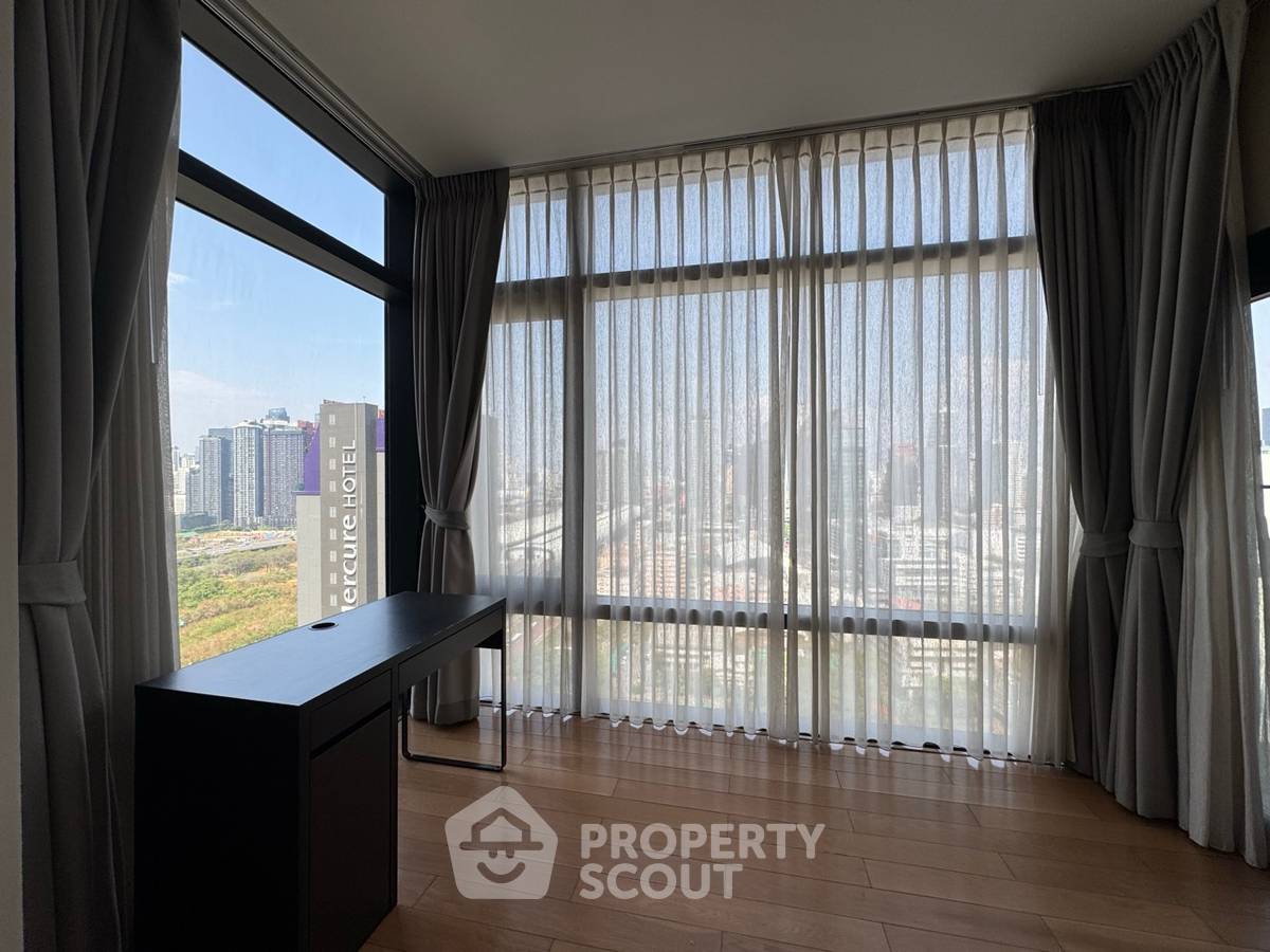 picture 1-BR Condo at Circle Living Prototype New Petchburi near MRT Phetchaburi (ID 7078) - 9/18