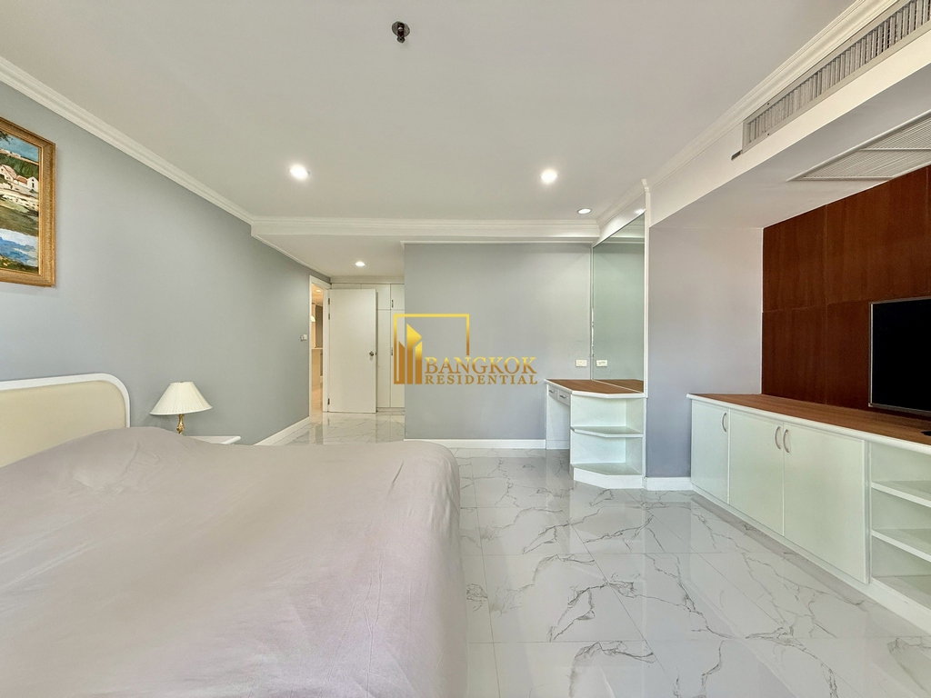 รูป Baan Suanpetch | Renovated 3 Bedroom Condo in Phrom Phong - BR16097CD - รูปที่ 13/34