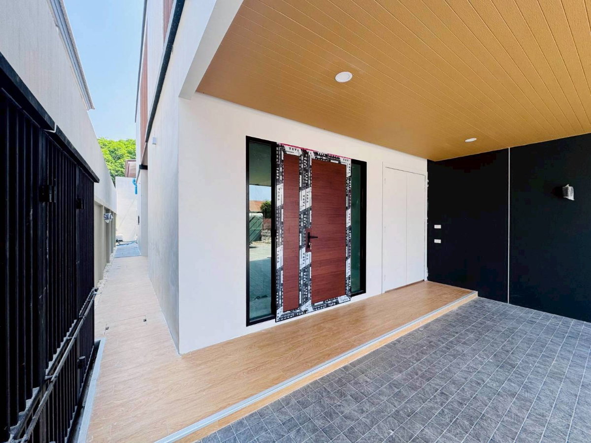 รูป 306AGFF🏡 ช้าหมดอด! บ้านแฝดสร้างใหม่ ทำเลทองใกล้ MRT ศรีอุดม  - รูปที่ 3/9