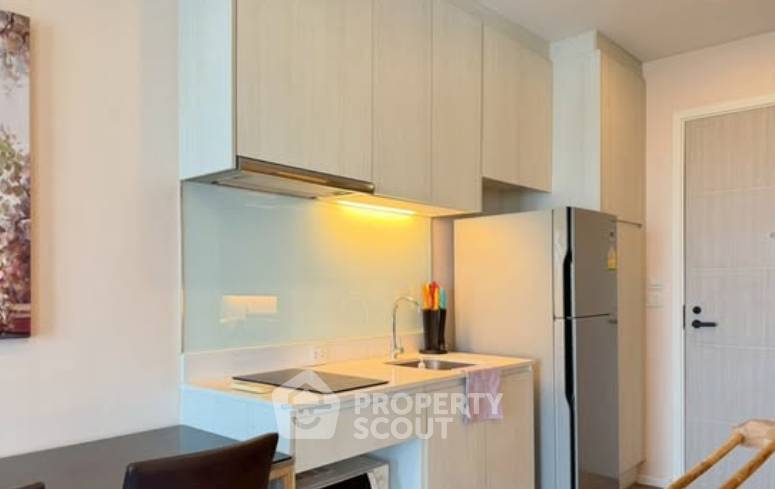 รูป คอนโด 1-ห้องนอน ที่ ไนท์บริดจ์ ดิ โอเชี่ยน ศรีราชา ใน สุรศักดิ์ (ID 2833232) - รูปที่ 3/4