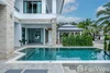 listing thumbnail image 18
