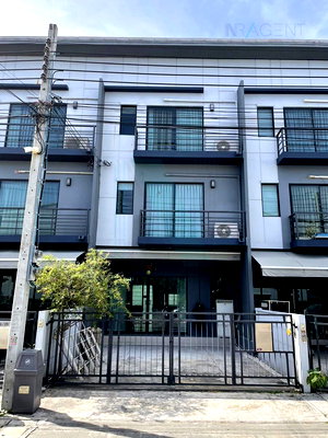 Townhouses for rent Bangkok : 📌 For Rent 3-story Townhouse BAAN KLANG MUANG RAMA 9 - ON NUT 3 bedroom 3 bathroom