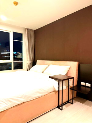 Condos for sale : SL058/Urgent sale! The Bangkok Sathorn-Taksin (The Bangkok Sathorn-Taksin)