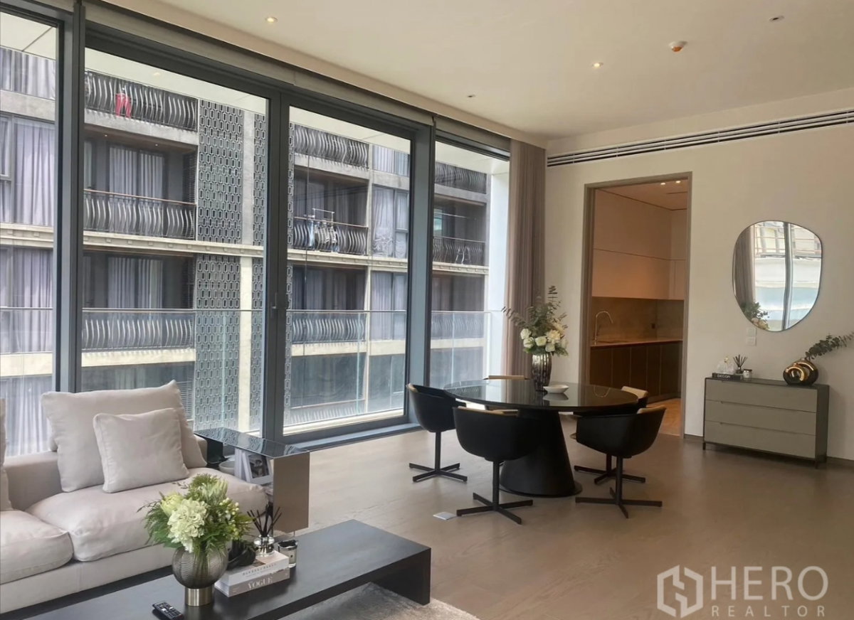 รูป For rent 2 Bedroom Condominium in SCOPE Langsuan in Lumphini, Pathum Wan, Bangkok HRE00669 - รูปที่ 1/8