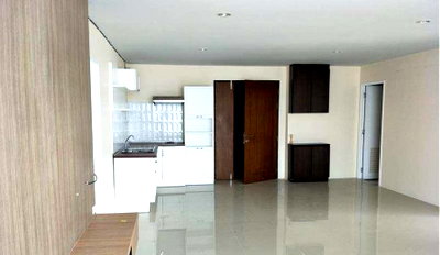 ขายคอนโด : ห้องชุด/คอนโดมิเนียม 136.95 ตร.ม. ห้องชุด ดิ โอเชี่ยน เพิร์ล คอนโดมิเนียม [ชั้น 6] บางละมุง ชลบุรี 5.6M