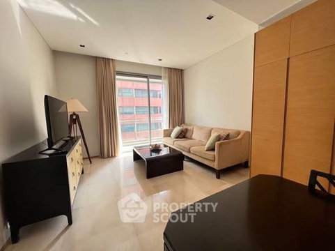 1-BR Condo at Saladaeng Residences near MRT Si Lom (ID 2685981)