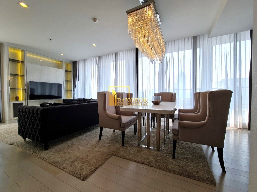 รูป Noble Ploenchit | Stunning 3 Bedroom Duplex Property For Rent - BR9981CD - รูปที่ 4/36