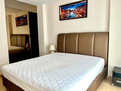 Condos for rent : *** Condo for rent : Supalai Veranda Rama 9 1 bedroom Fully furnished High floor ***