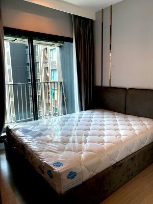 Condos for rent : P-126317 Stunning City View! Life Asoke-Rama 9 Near MRT Phetchaburi 25,000 THB Line Id: @easycondoplus 099-229-6397