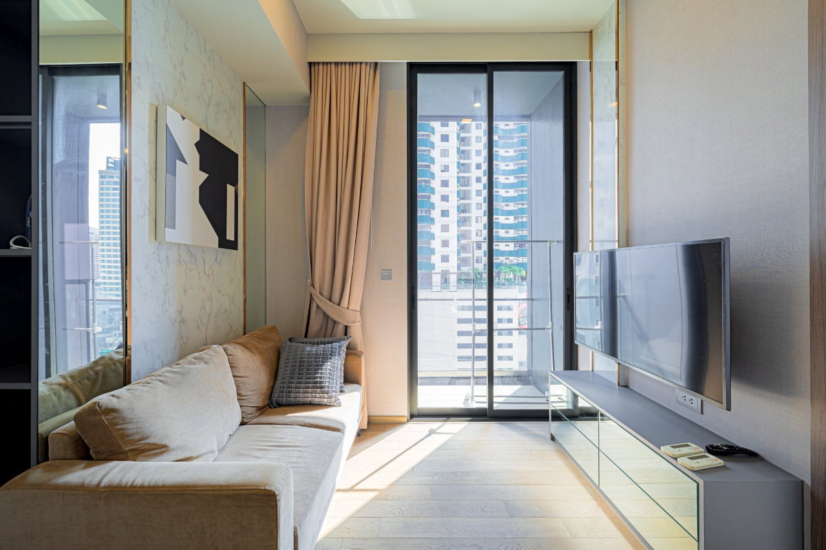picture Celes Asoke 1Bedroom For Rent.. - 9/24