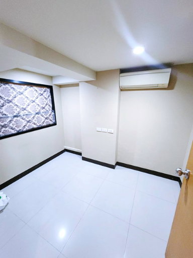 รูป ใกล้ MRTรามคำแหง 20ม.1981 Soul & Sold ห้องใต้โรงแรม ชั้นเดียว Airbnb 2-3นอน เดอะมอลล์ รามคำแหง 200 ม. 60 ตร.ม. 1ห้องน้ำ - รูปที่ 6/8
