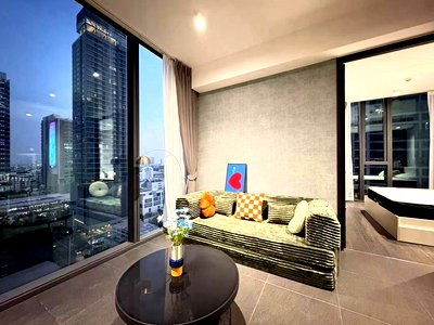 Condos for rent Bangkok : [For Rent] TAIT Sathorn 12 | Rare Item in Sathorn | Pet-Friendly 🐶💚 Luxury condominium in Sathorn, only 200 meters from BTS Saint Louis