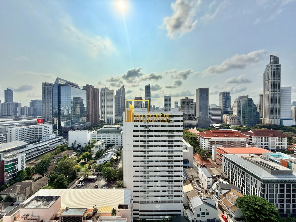 รูป Renovated 4 Bedroom Apartment For Rent in Sukhumvit 13 - BR20930AP - รูปที่ 6/53