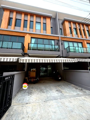 เช่าทาวน์โฮม นิคมอัญธานี (เจมโมโปลิส) : 🏡✨ ปล่อยเช่าบ้านหรู โครงการ ไอเจนท์ พระราม 9 3 ห้องนอน 4 ห้องน้ำ พื้นที่กว้างขวาง ตกแต่งครบ พร้อมเข้าอยู่ทันที 🐶เลี้ยงสัตว์ได้