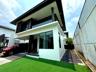Houses for rent Bangkok : ✨For rent Manthana Onnut - Wongwan 4 ✨LineID: @Propvel (with @ in front)✨