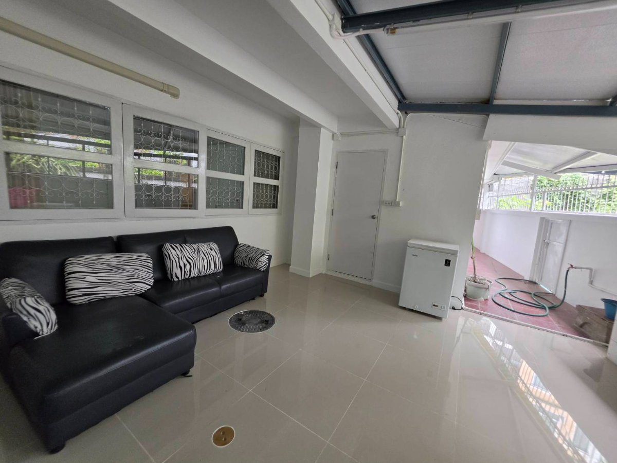 รูป 🏡 บ้านให้เช่า ใกล้นิมมาน | เดินถึง MAYA เพียง 5 นาที บ้านหลังใหญ่ ทำเลหายาก ใกล้นิมมานและห้าง - รูปที่ 7/19