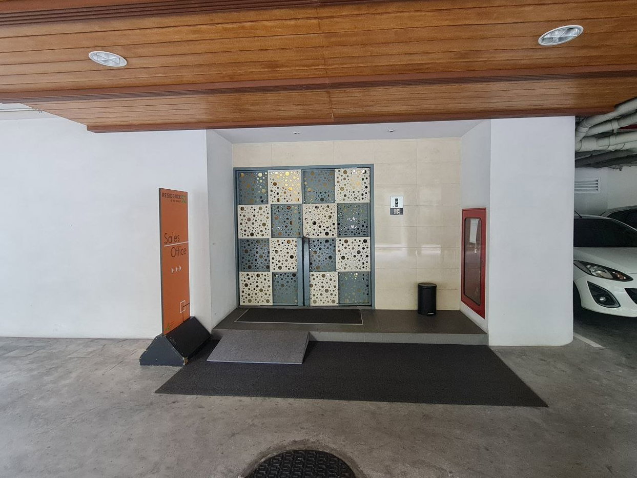 picture CONDO 34.25 Sq.m. Phra Khanong Bangkok for 2.9M - 2/13
