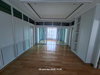 listing thumbnail image 32