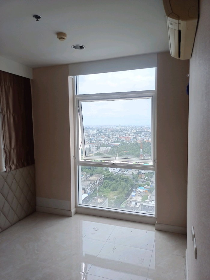 picture CONDO 33.65 Sq.m. Thon Buri Bangkok for 2.3M - 7/12