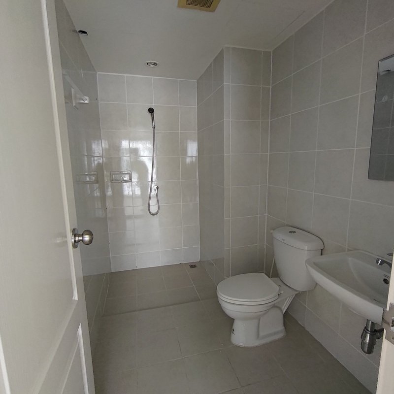 picture CONDO 64.16 Sq.m. Bueng Kum Bangkok for 2.6M - 3/15