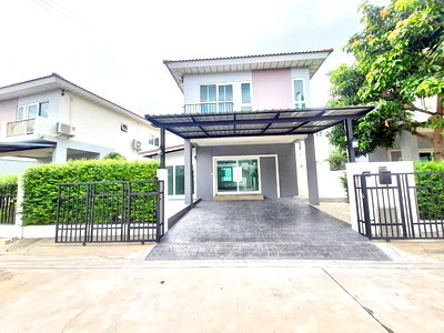 เช่าบ้านแฝด นนทบุรี : Vาย-เช่า บ้าน2ชั้นฟรี WIFI ทีวีชัดทุกช่อง เฟอร์-เครื่องใช้ไฟฟ้าครบพร้อมหิ้วประเป๋าเข้าอยู่ 