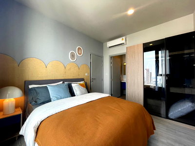 Condos for rent BTS Ekkamai : Condo at XT Ekkamai, 2 bedrooms, 2 bathrooms,  32nd Floor, beautifully decorated room,  ready-to-move-in
