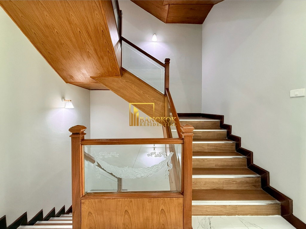 รูป Yenakart Residence | Renovated 5 Bedroom Townhouse For Rent - BR28337SH - รูปที่ 26/57