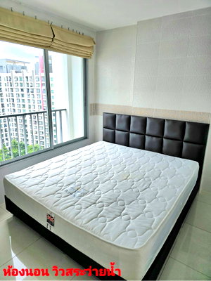 Condos for rent : For Rent The Parkland Srinakarin Spacious Unit Pool View Near BTS Sri Lasalle