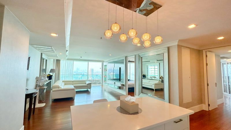 🏢Panoramic Riverview 2 BR. Condo❤️💛(For Sale)MY RESORT @ RIVER  🚝MRT Bang Phlat