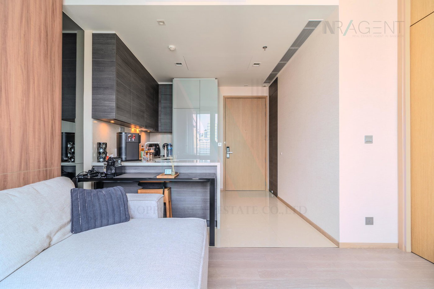 รูป 🚩 ขายคอนโด ดิ เอส อโศก อาคาร 1 ชั้น 28 1 ห้องนอน ขนาด 46 ตรม ใกล้ โรงเรียนวัฒนาวิทยาลัย - รูปที่ 6/8