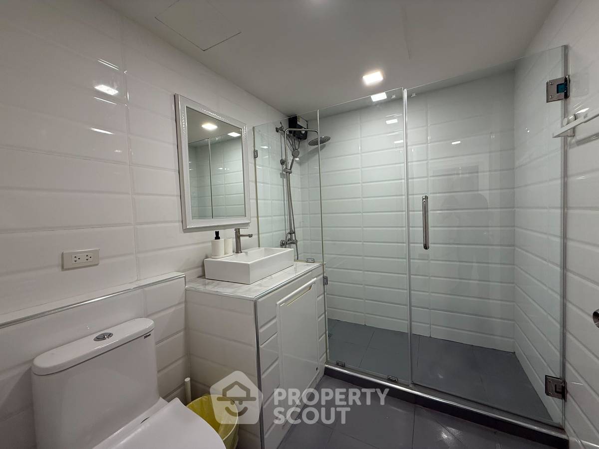 รูป คอนโด 3-ห้องนอน ที่ เพรสซิเดนท์ ปาร์ค คอนโดมิเนี่ยม ใกล้ MRT ศูนย์การประชุมแห่งชาติสิริกิติ์ (ID 1464732) - รูปที่ 15/18