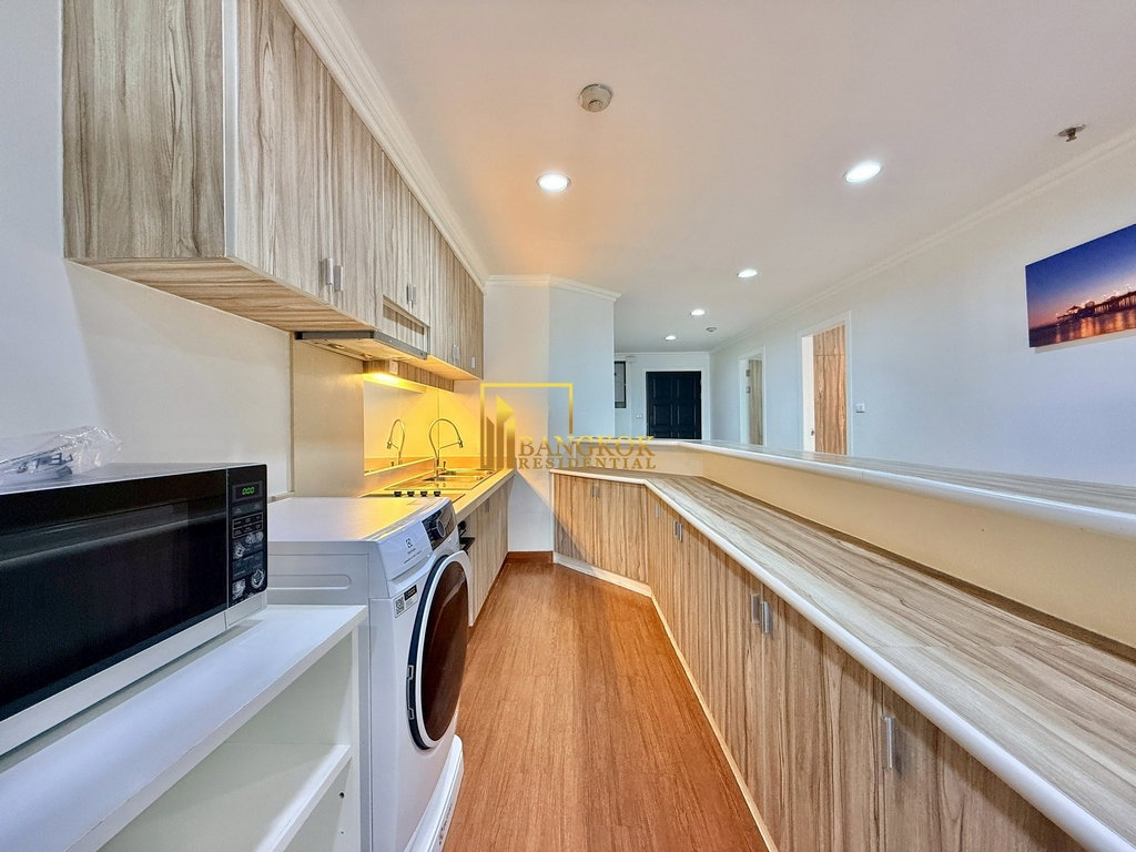 รูป Baan Suanpetch | Renovated 3 Bedroom Condo in Phrom Phong - BR10338CD - รูปที่ 6/33
