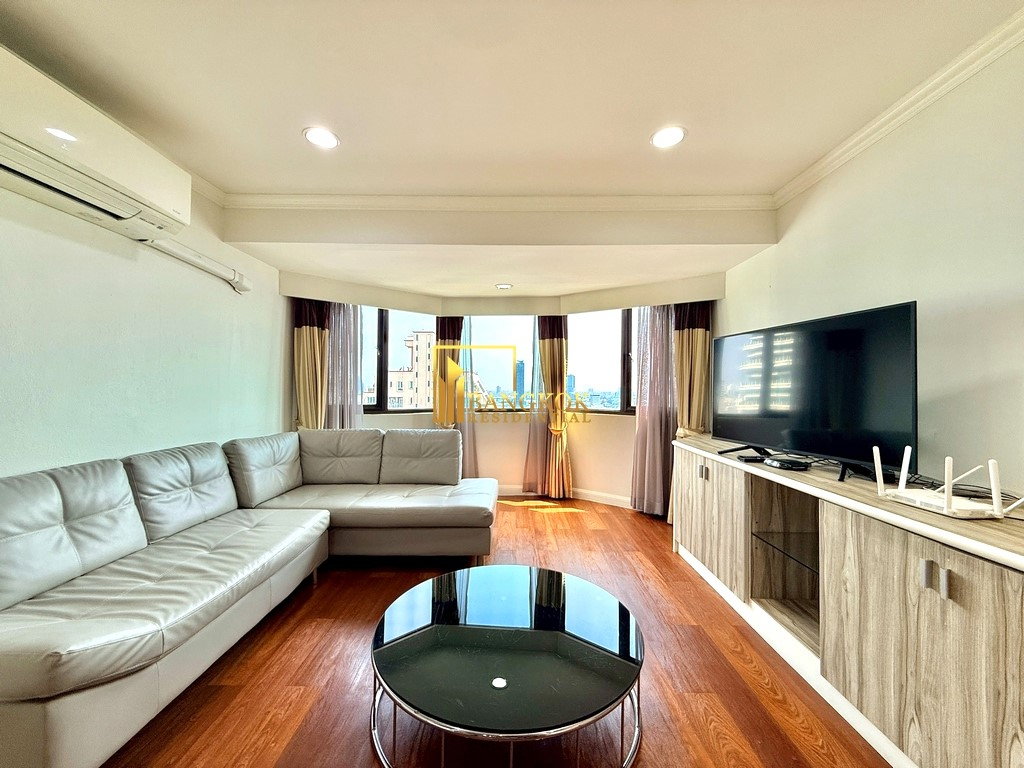 รูป Baan Suanpetch | Renovated 3 Bedroom Condo in Phrom Phong - BR10338CD - รูปที่ 1/33