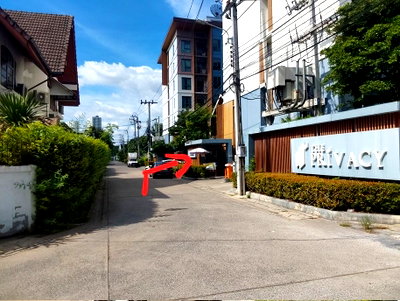 ขายคอนโด : ห้องชุด/คอนโดมิเนียม 28.24 ตร.ม. ห้องชุด เดอะไพรเวซี่ งามวงศ์วาน [ชั้น 5 อาคาร B] เมืองนนทบุรี นนทบุรี 1.7M