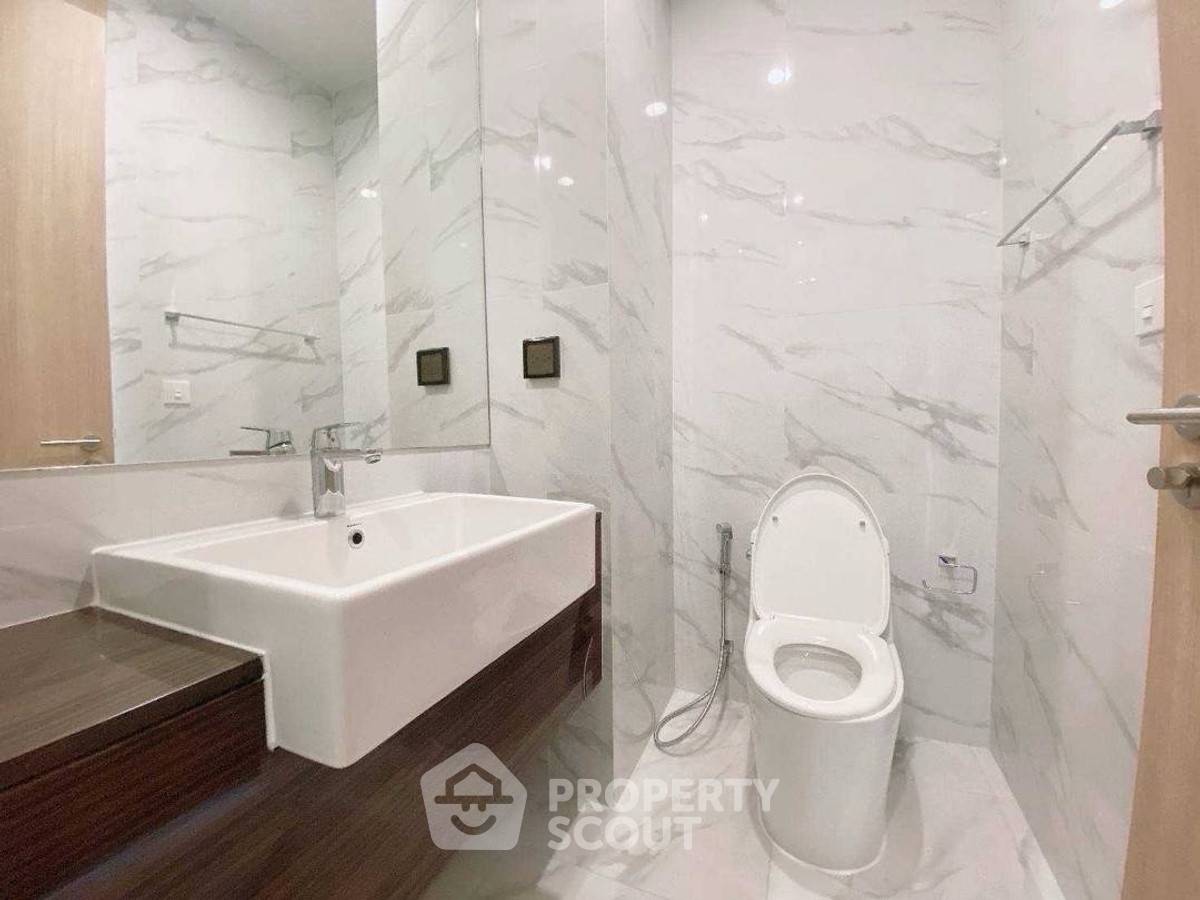 รูป คอนโด 1-ห้องนอน ที่ โนเบิล บีอี ไนน์ทีน สุขุมวิท ใกล้ BTS นานา (ID 2676798) - รูปที่ 11/12