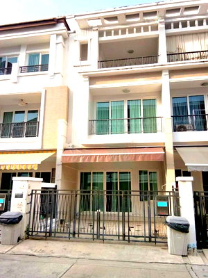 Townhouses for rent Bangkok : 📌 For Rent 3-story Townhouse BAAN KLANG KRUNG SATHORN 3 bedroom 3 bathroom