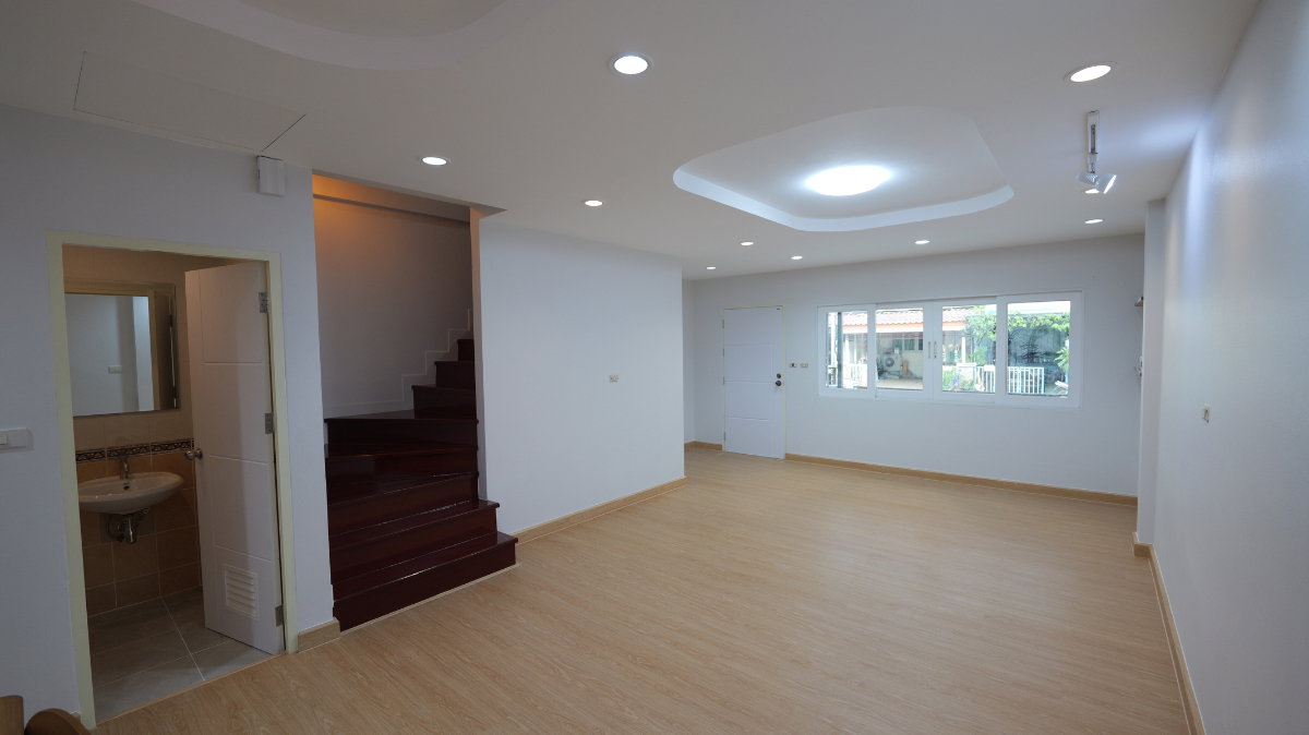 รูป ขายด่วน ทฮ 2 ชั้น 3 ห้องนอน รีโนเวทใหม่ทั้งหมด หมู่บ้าน ดิเอ็กคลูซีฟ เฉลิมพระเกียรติ ร.9 ซอย72 ใกล้วงแหวนกาญจนาภิเษก, สนามบินสุวรรณภูมิ (Gant-285) - รูปที่ 28/48