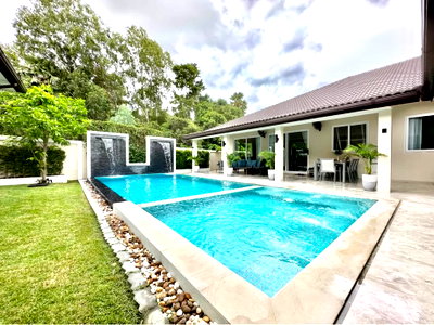 บ้านเดี่ยว ชลบุรี : KT0413🚵Pool Villa ห้วยใหญ่ 6ห้องนอน ที่ดิน 215ตรว บ้าน 350ตรม🏊พร้อมสระว่ายน้ำ🌷สวน🪑เฟอร์นิเจอร์ ใกล้Motorway7