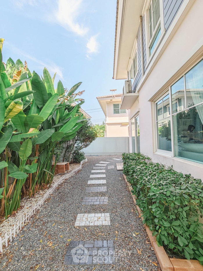 รูป ทาวน์เฮ้าส์ 3-ห้องนอน ใน บางแก้ว (ID 2146344) - รูปที่ 3/10