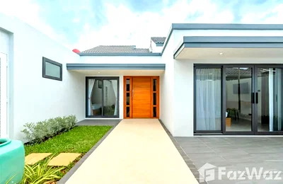Houses for rent Kathu Phuket : 5 Bedrooms House for rent at Loch Palm Golf Club 6204739
