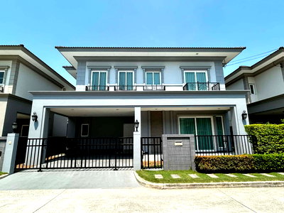 Houses for rent Bangkok : House for rent, Grandio Phetkasem 81 Village, new house, beautifully furnished, ready to move in. NH0033